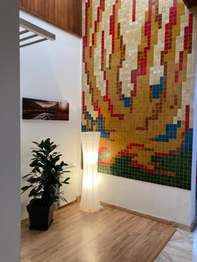 פאמייר Appart Aux Deux Colombes Avec Balcon Et Garage מראה חיצוני תמונה